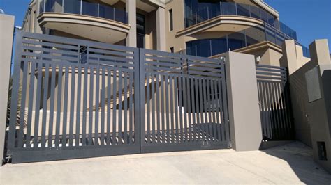 metal gate manufacturers near me